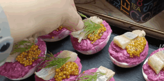  Експерти розповіли, як приготувати смачну новорічну закуску