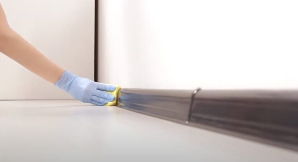 Кокосова олія + оцет у пульверизаторі – пилу немає 5 днів: сусідка питає, чому в мене так чисто 