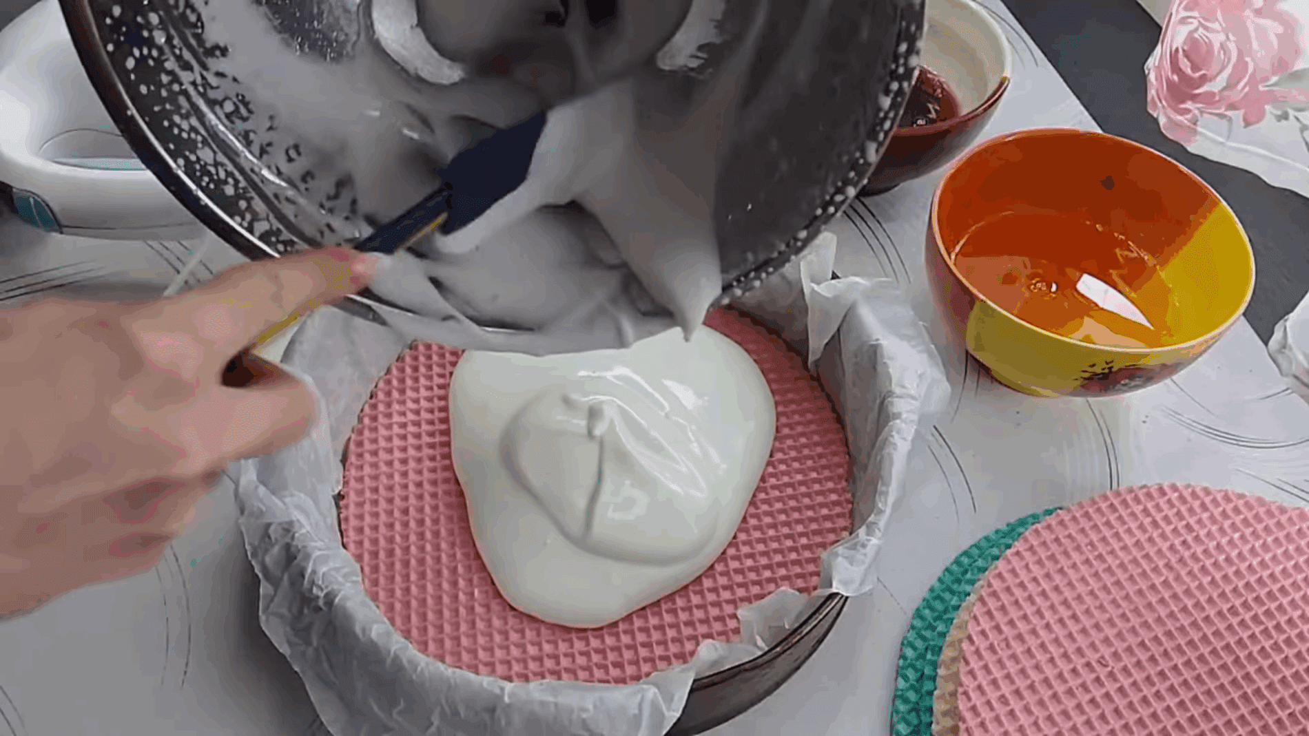 Експерти розповіли, як легко приготувати смачний десерт