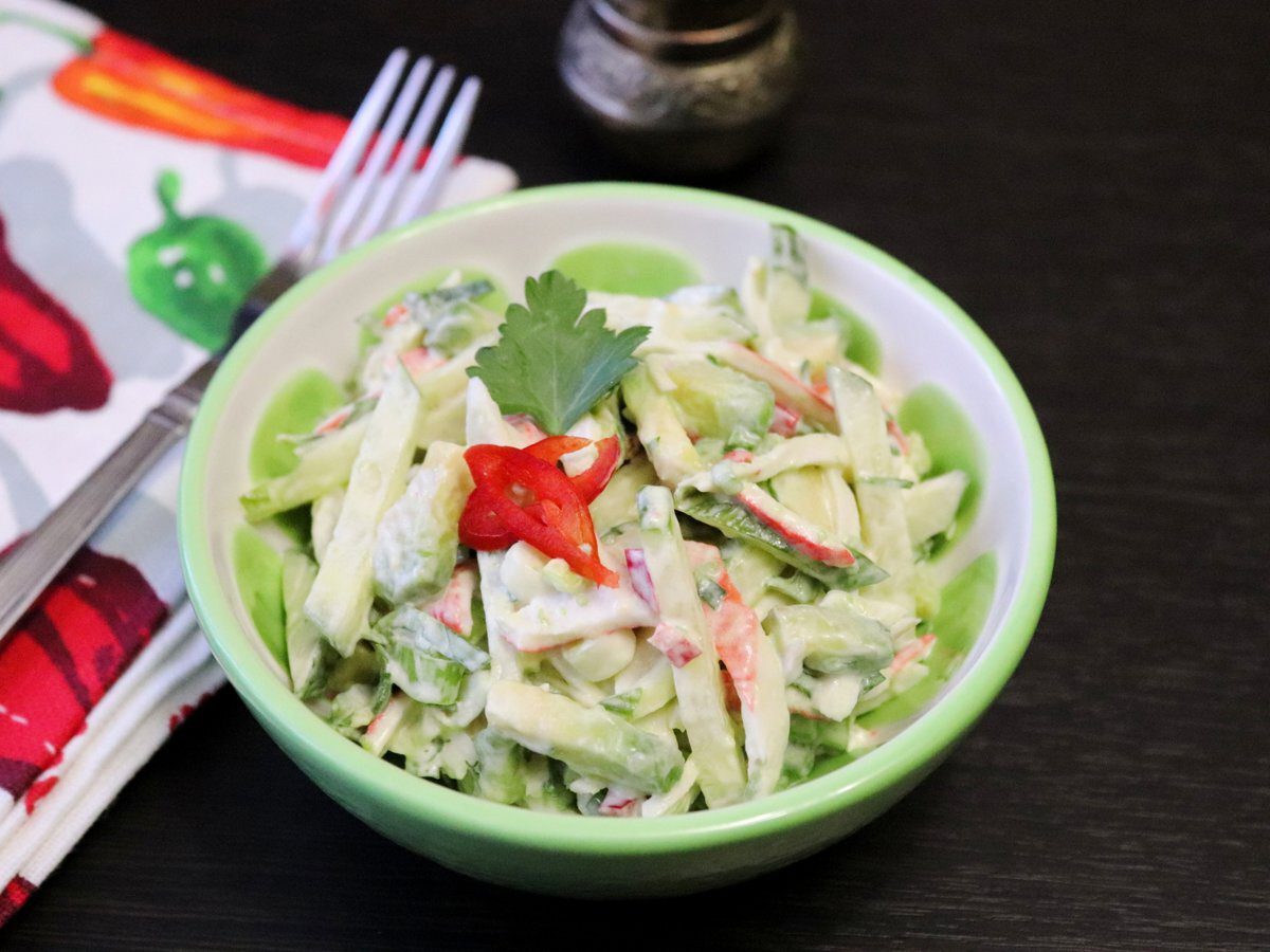 Господині поділились оригінальним рецептом смачного салату до Нового року за 10 хвилин