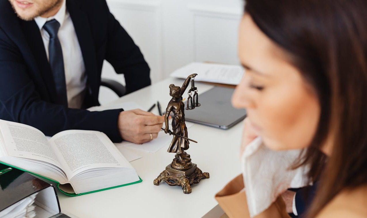 Юристи порадили, як безпечно передати майно у спадок