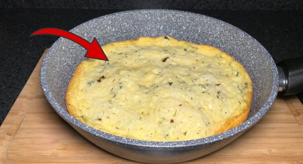 Побачила в кафе трюк з яйцями – і взяла собі на замітку: тепер омлет та яєчня виходять у 2 рази пишнішими 