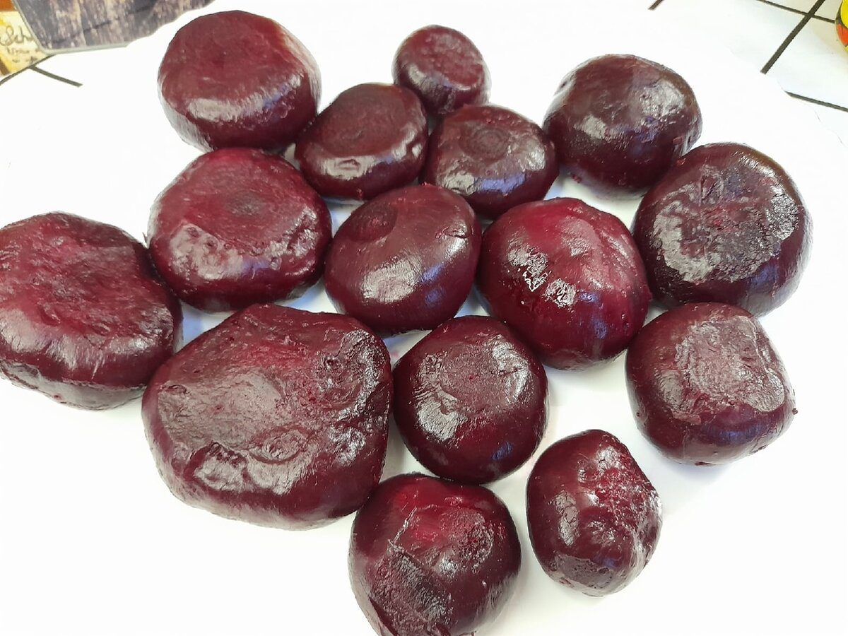 Кулінари розкрили два основні методи приготування буряка без втрати кольору – поради