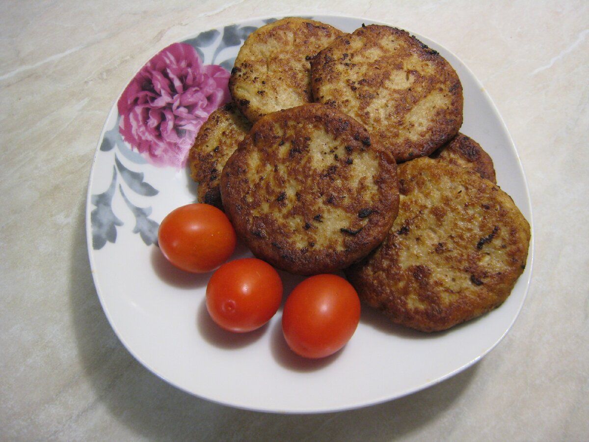 Кулінари розповіли, як приготувати смачні котлети без додавання м'яса – корисний рецепт