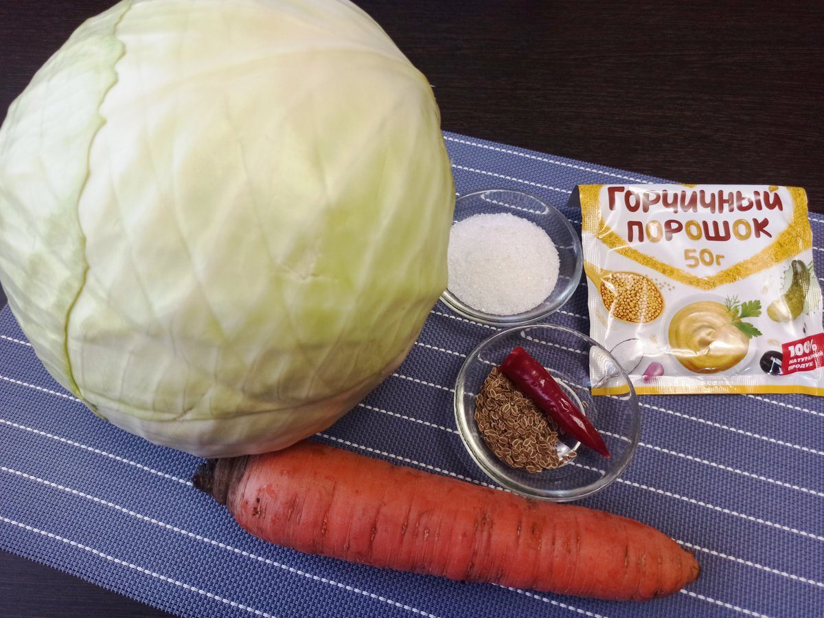 Кулінари розповіли, як приготувати смачну квашену капусту, аби вона довго хрумтіла – рецепт