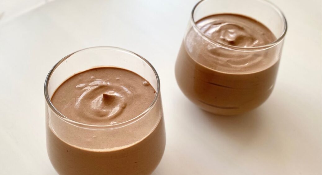 Спробувала в кафе десерт з 3-х інгредієнтів – і повторила вдома за 10 хвилин: смак на 100 з 10 