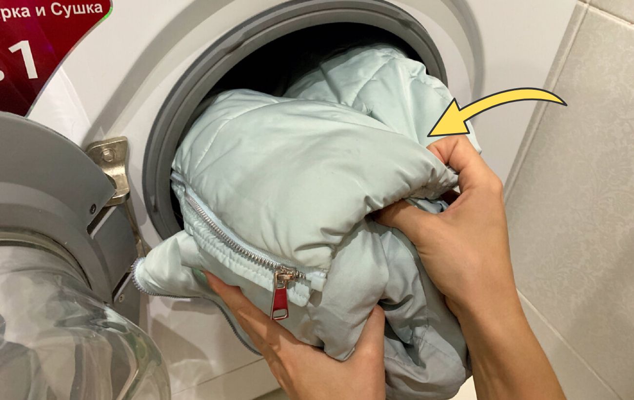 Як правильно прати пуховик, аби пух всередині не злипався