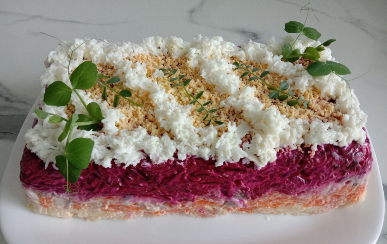 Як захистити салат Оселедець під шубою від псування