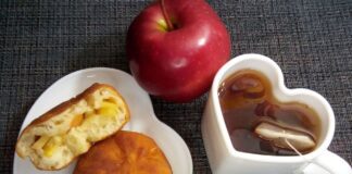 Як приготувати смачні пиріжки з дріжджового тіста