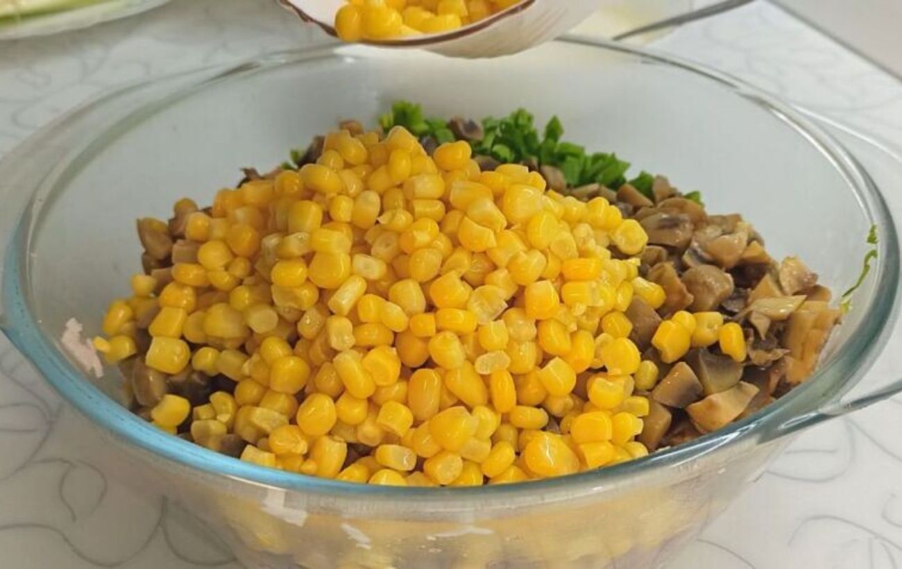 Кулінари розповіли, який салат можна приготувати на новий рік, аби він чудово смакував – рецепт