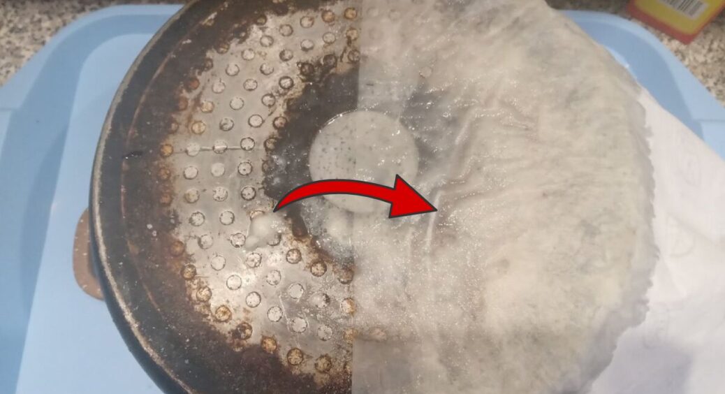 Забула про картоплю в каструлі на 4 години – і вона “згоріла”: добре, що я знаю 1 метод очищення за 10 хв 