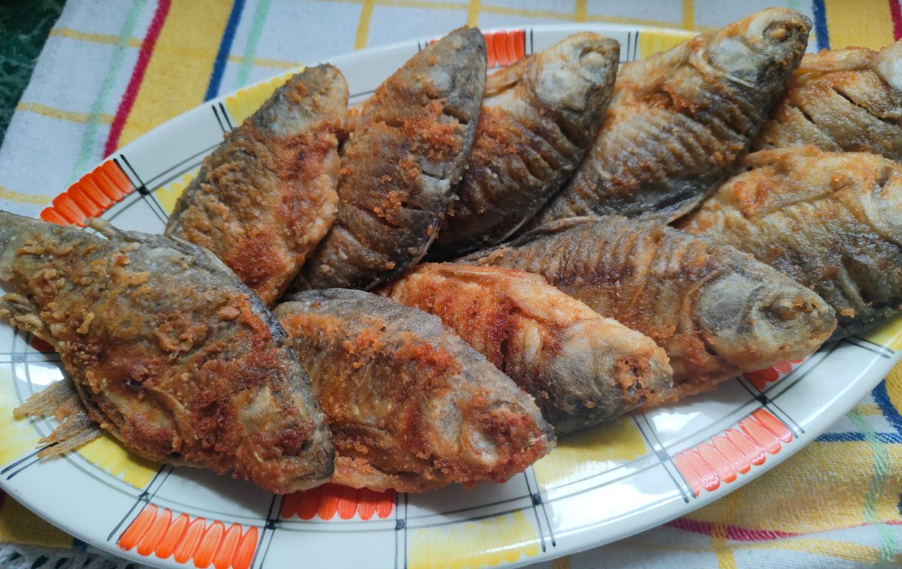 Господині розповіли, як смажити рибу, щоб вона була із хрусткою скоринкою