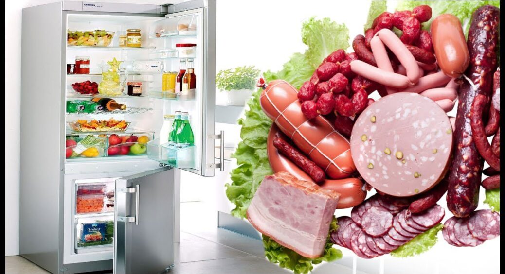 80-річна бабуся підказала, як зберігати ковбасу та сир у холодильнику: це слід запам’ятати раз і назавжди 