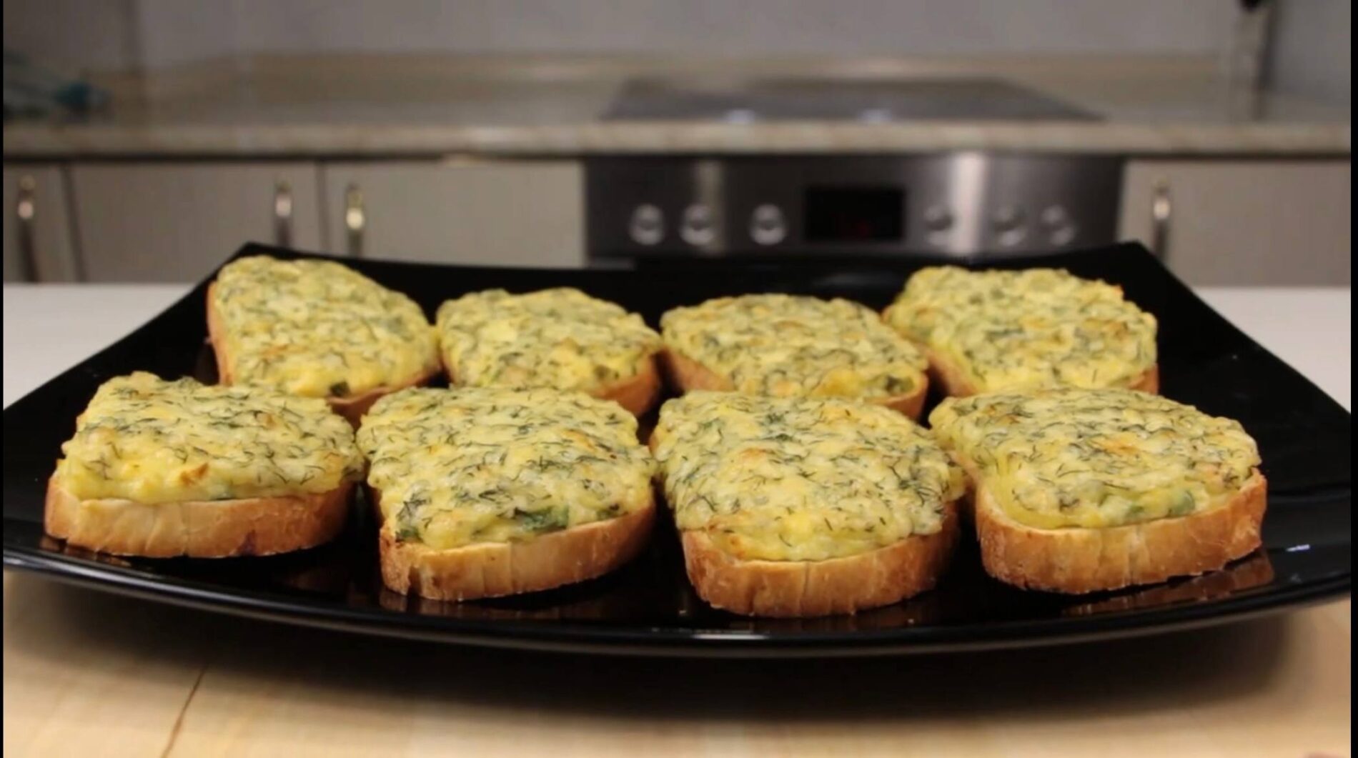 Кулінари розповіли, що смачного можна приготувати із залишків картопляного пюре