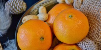 Господині розповіли, як обрати солодкі мандарини і не нашкодити здоров'ю