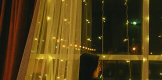 Як правильно розвішувати гірлянди