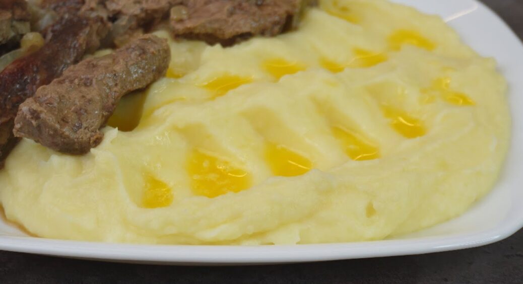 1 ложку в картопляне пюре замість 100 мл молока – і консистенція стає оксамитовою, а смак таким вершковим 