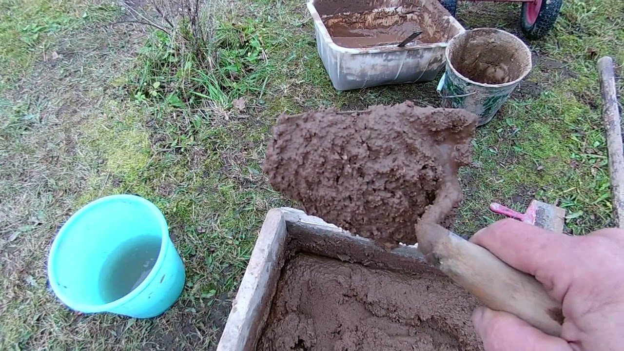 Господарі розповіли, як власноруч зробити термостійку суміш для кладки печі