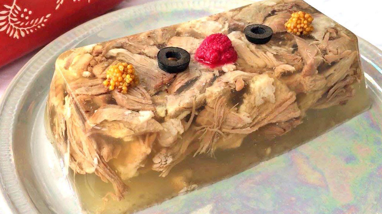 Кулінари розповіли, як приготувати холодець зі свинячих ніжок та яловичини