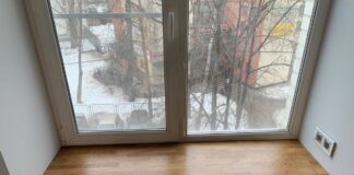 Господині розповіли, що зробити з вікнами, щоб не було протягів