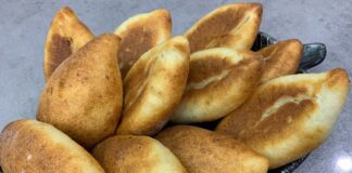 Як приготувати тісто на м'які пиріжки без дріжджів