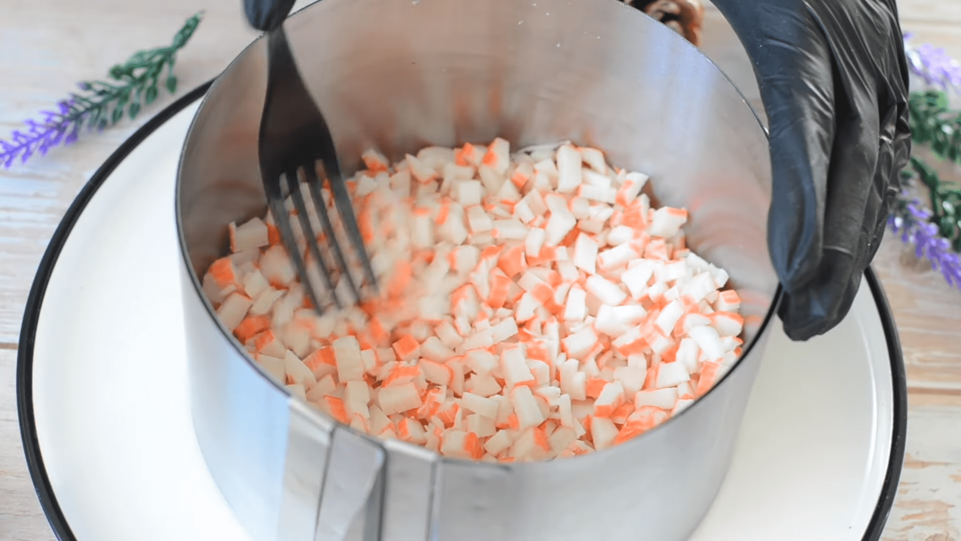 Експерти розповіли, як приготувати смачний салат до новорічного столу