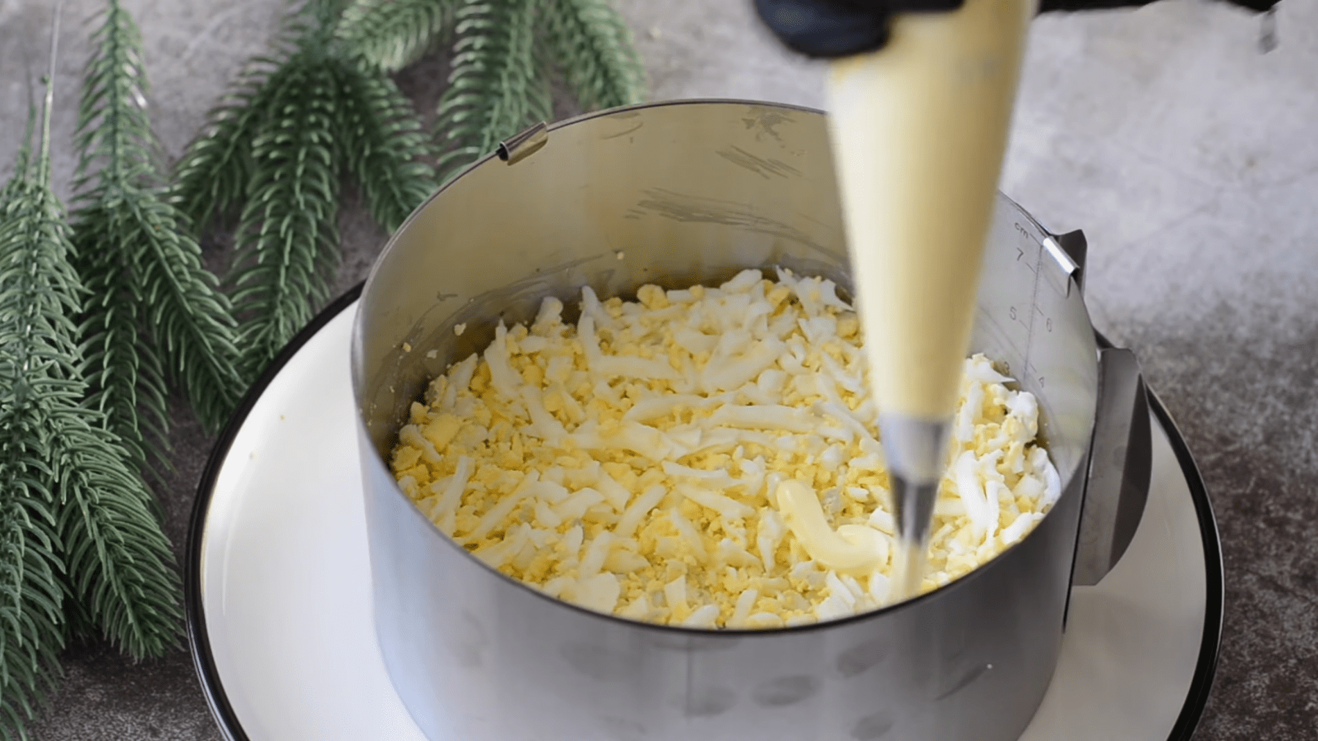 Експерти розповіли, як приготувати ідеальний салат до новорічного столу