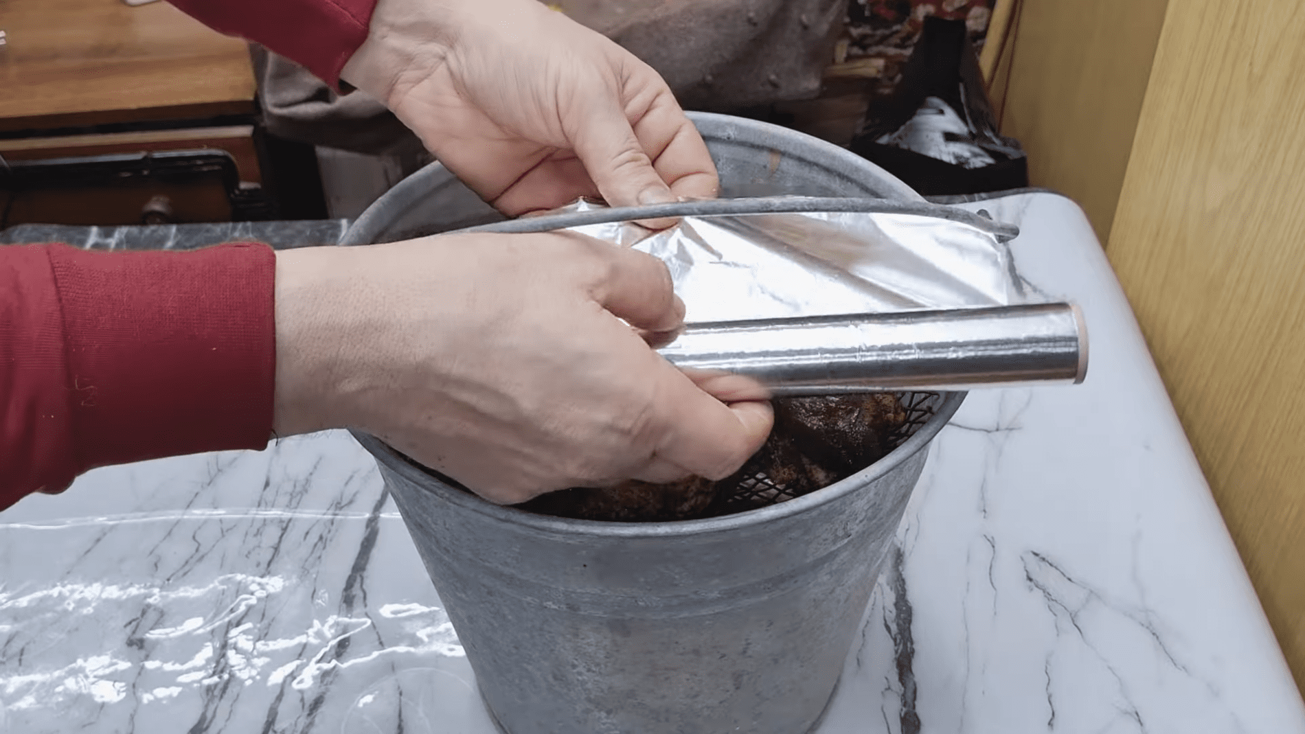 Експерти розповіли, як самостійно зробити мінікоптильню для м'яса