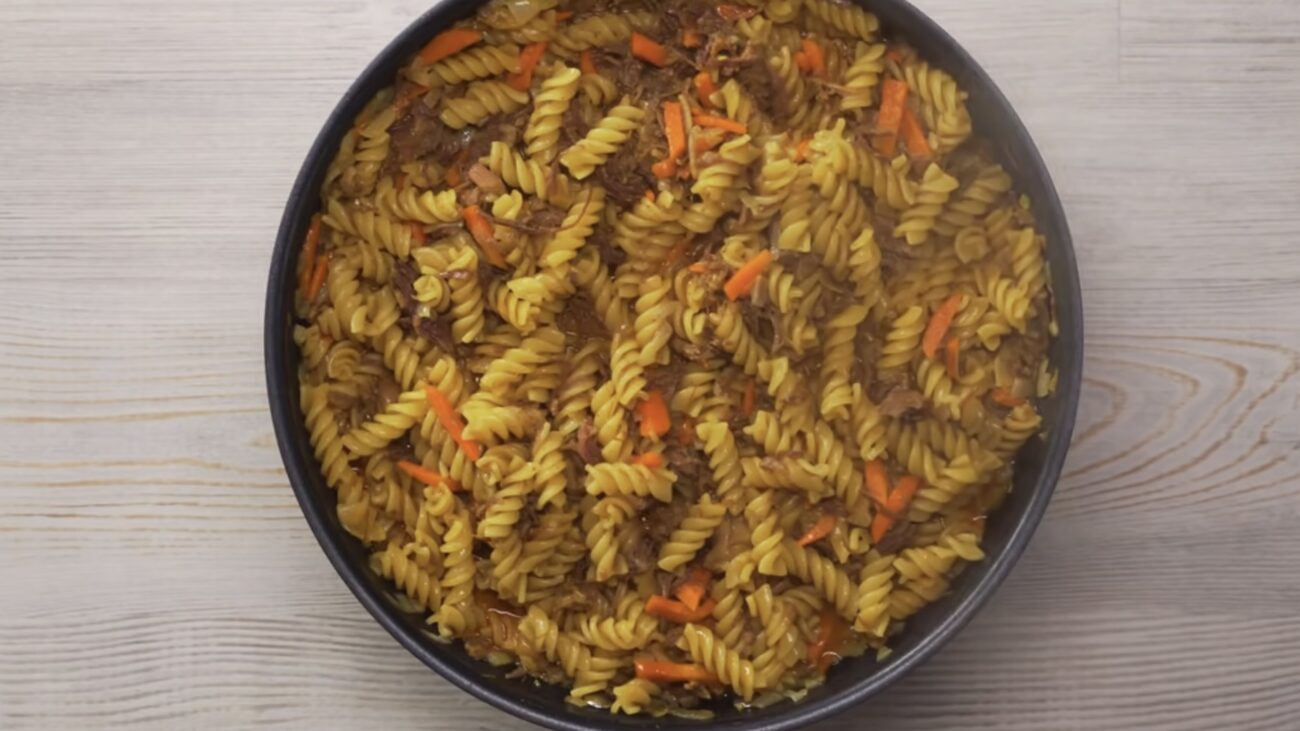 Господині показали, як приготувати ситну вечерю за 15 хвилин Господині показали, як приготувати ситну вечерю за 15 хвилин