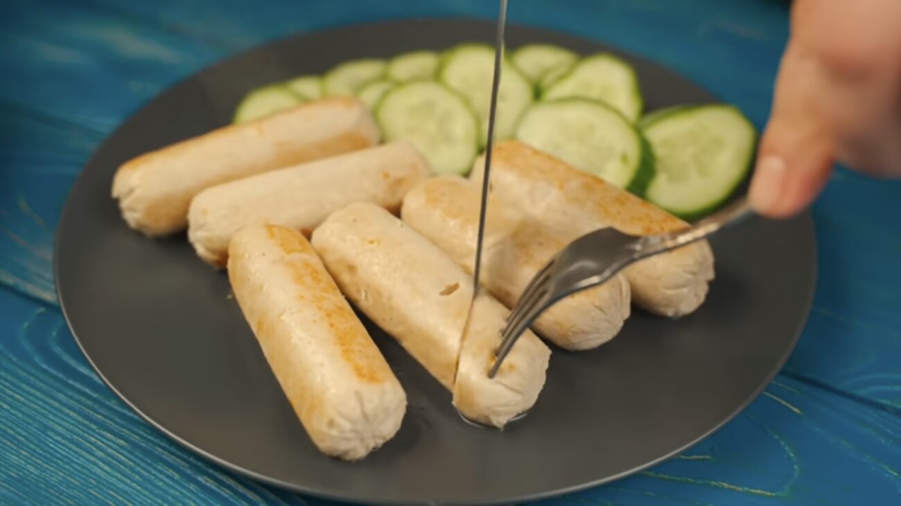 Господині розповіли, як приготувати смачні сосиски в домашніх умовах Господині розповіли, як приготувати смачні сосиски в домашніх умовах