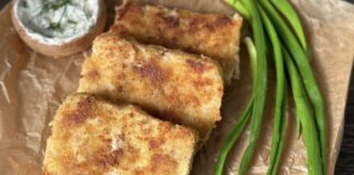 Господині розповіли, з чого можна зробити панірування для риби та мʼяса 