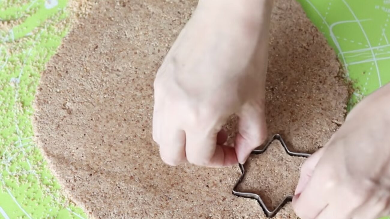 Господині розповіли рецепт різдвяного печива без борошна і масла 