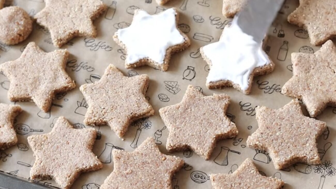 Господині розповіли рецепт різдвяного печива без борошна і масла 