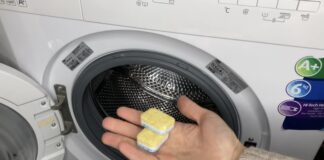Господині розповіли, як позбутися неприємного запаху з пральної машинки 