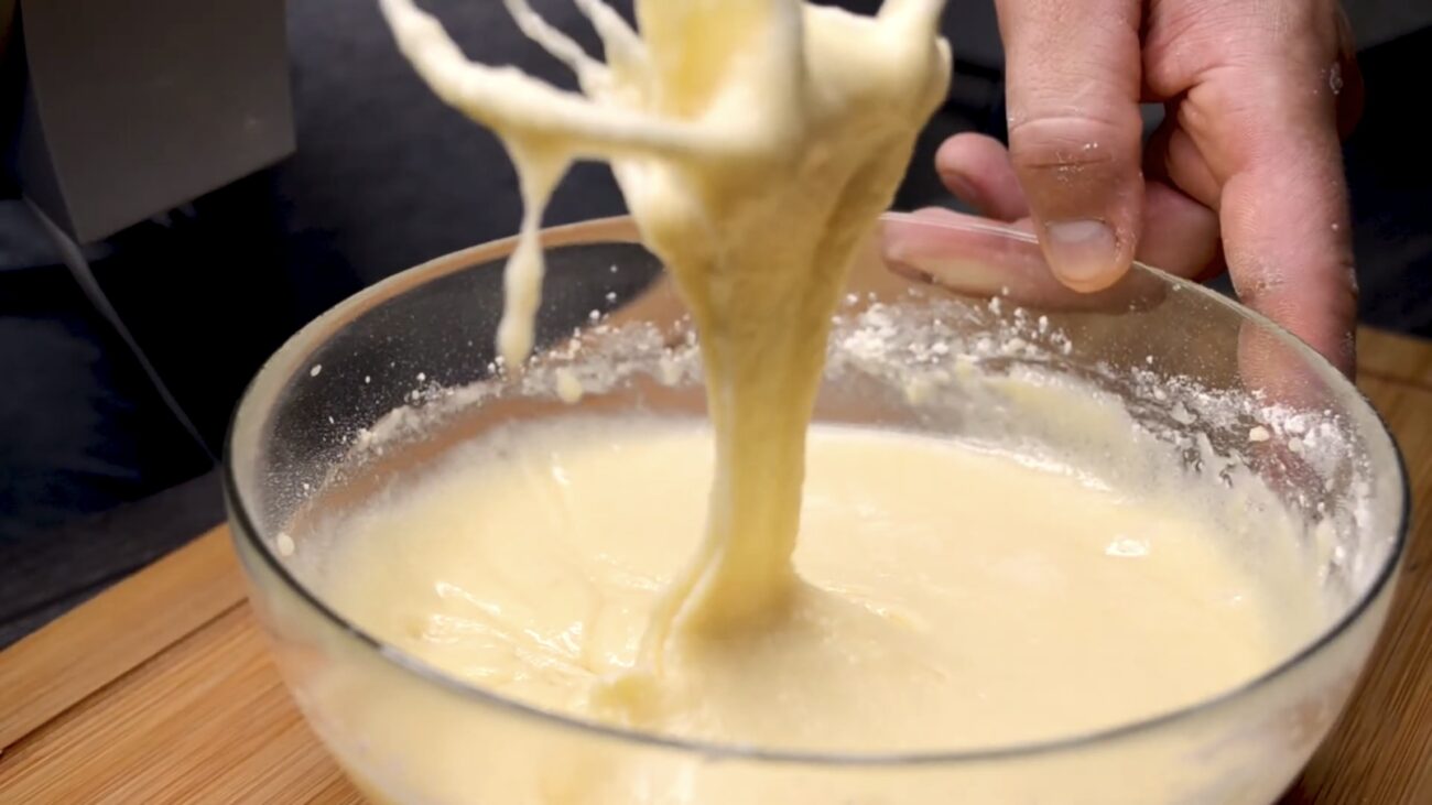 Господині розповіли, як приготувати смачний і простий пиріг з одного яйця Господині розповіли, як приготувати смачний і простий пиріг з одного яйця