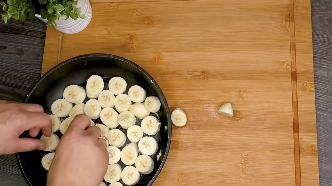 Господині розповіли, як приготувати смачний і простий пиріг з одного яйця Господині розповіли, як приготувати смачний і простий пиріг з одного яйця