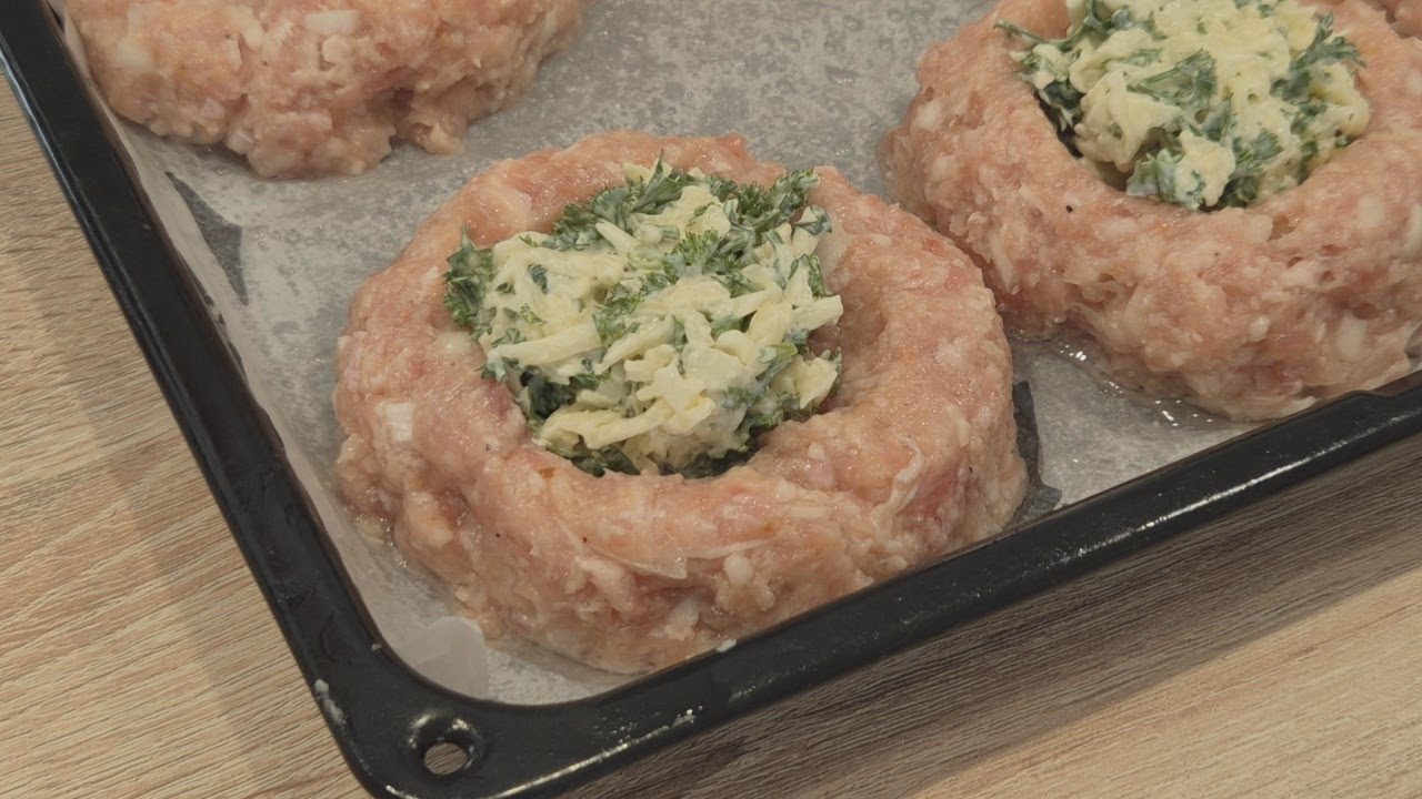 Господині розповіли, як приготувати бюджетну страву з мʼяса на вечерю 