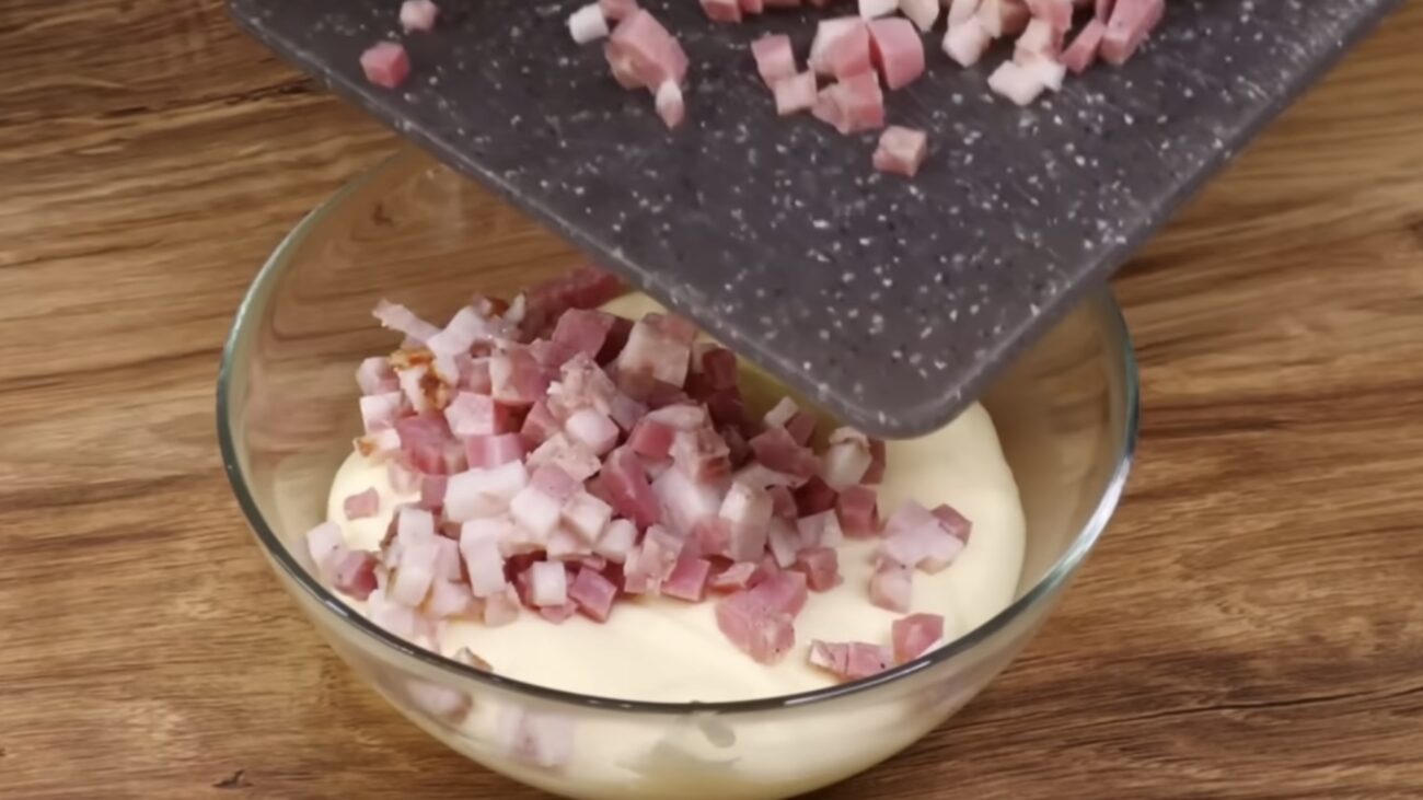 Господині розповіли, як власноруч приготувати плавлений сир Господині розповіли, як власноруч приготувати плавлений сир