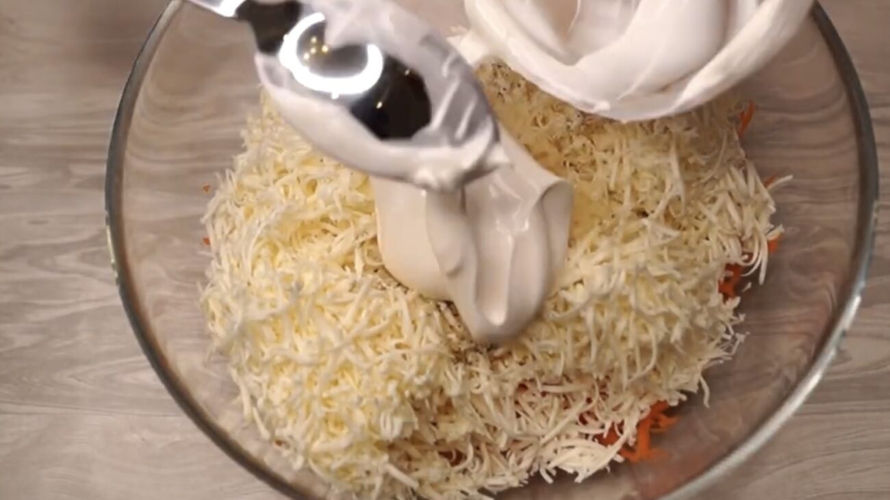 Господині розповіли, як приготувати смачну намазку з трьох інгредієнтів Господині розповіли, як приготувати смачну намазку з трьох інгредієнтів