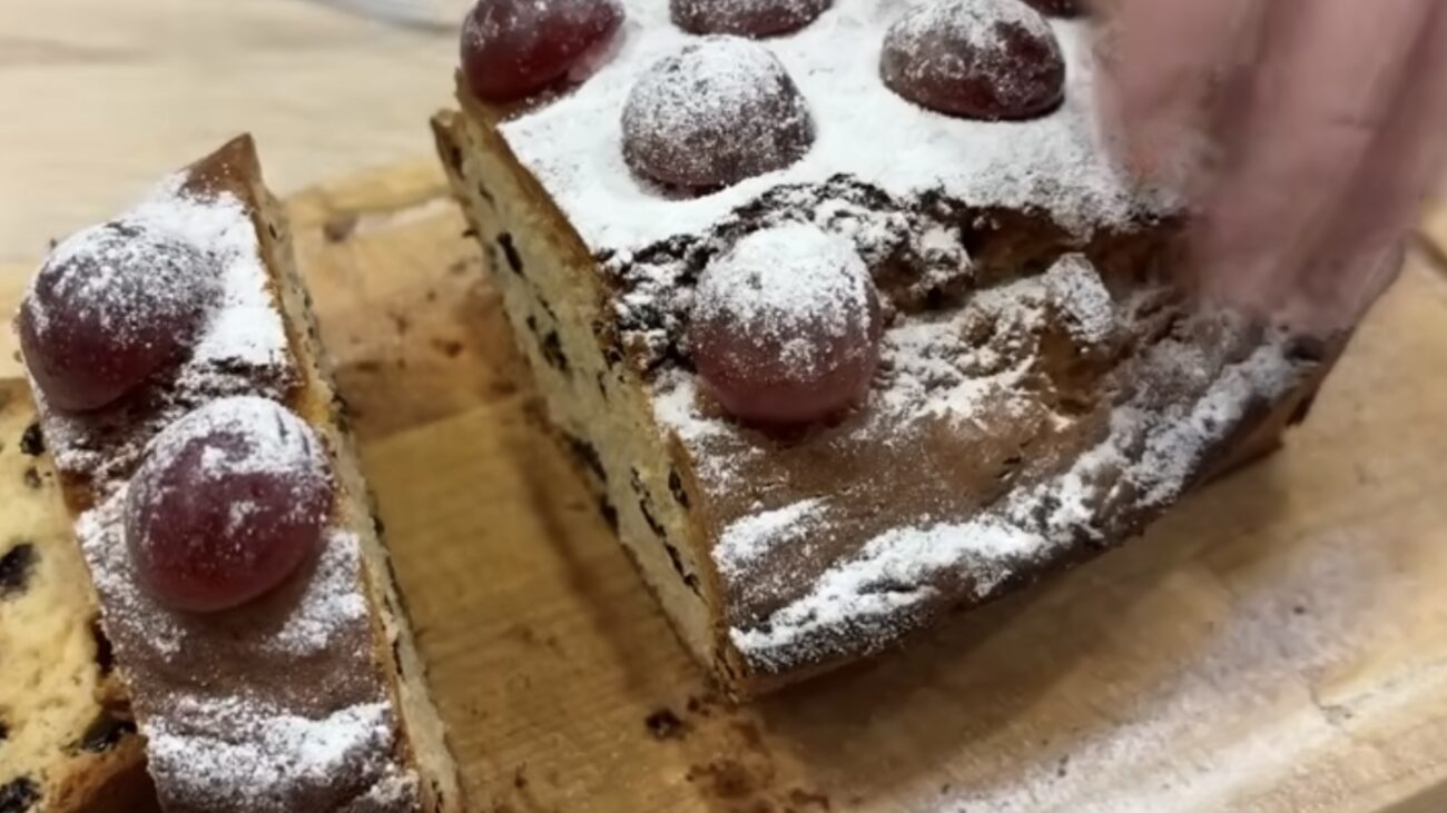 Господині розповіли, як недорого приготувати смачний пиріг на свято Господині розповіли, як недорого приготувати смачний пиріг на свято