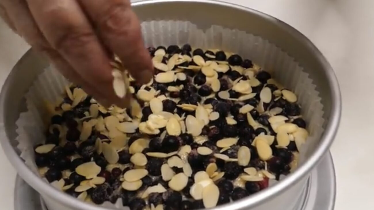 Господині розповіли, що додати у тісто, аби будь-який пиріг був смачним Господині розповіли, що додати у тісто, аби будь-який пиріг був смачним