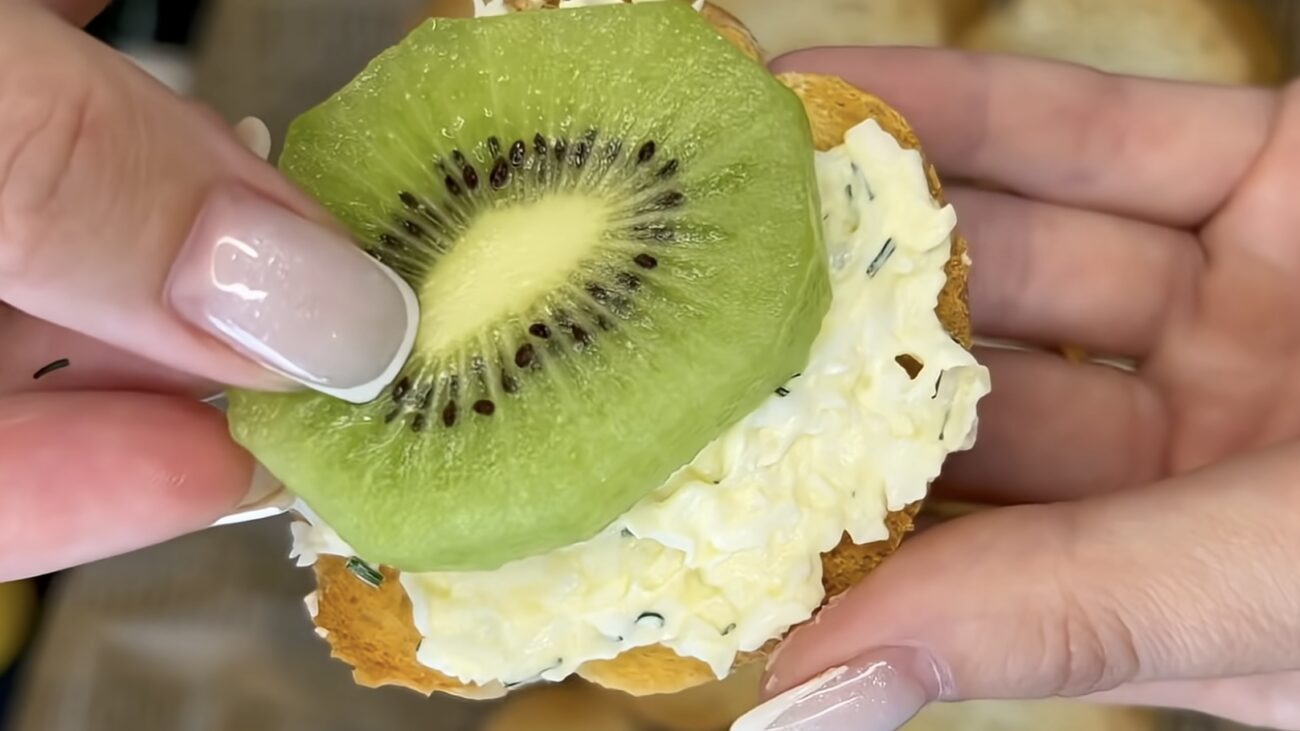 Господині розповіли, як приготувати бутерброди з ківі 