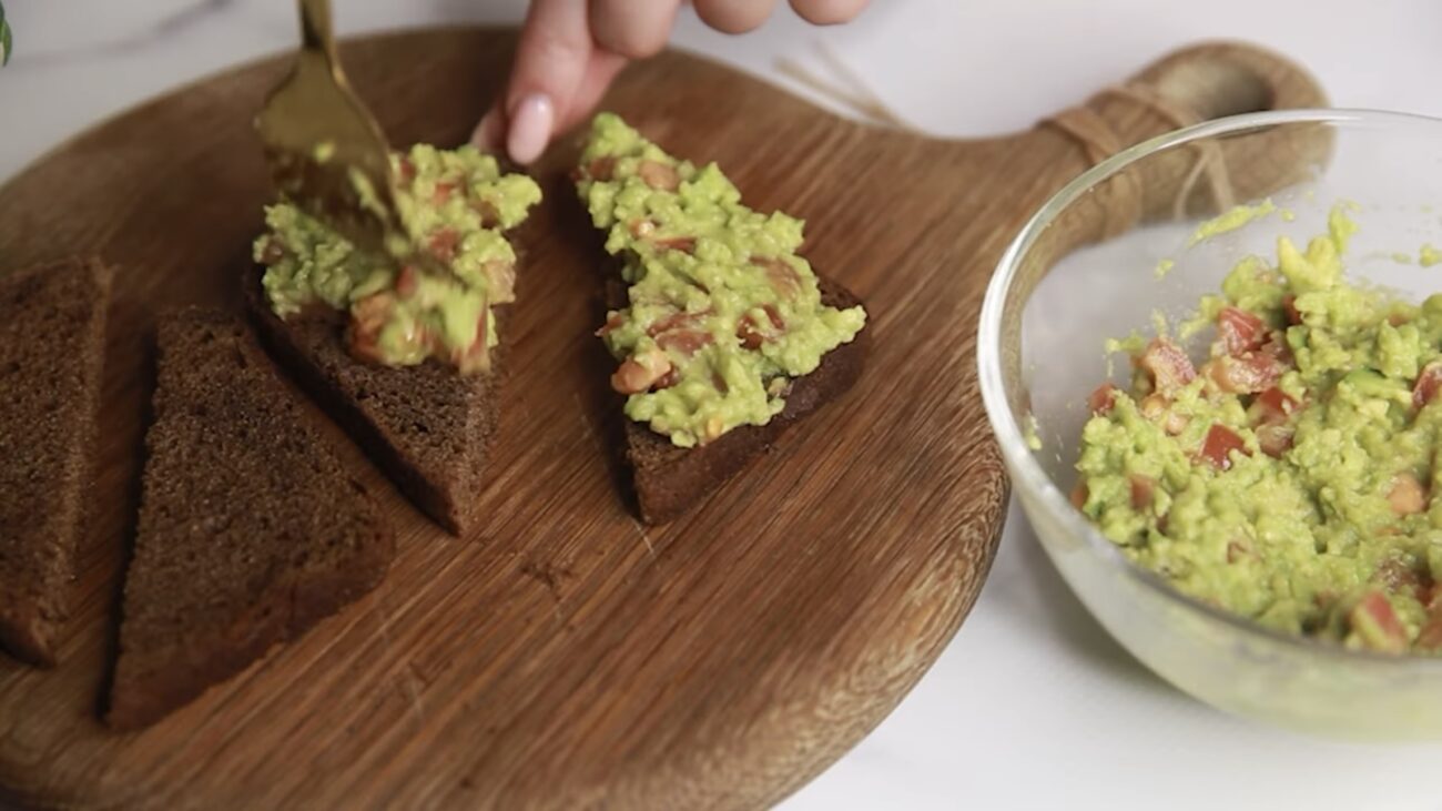 Господині розповіли три рецепти бутербродів, які готуються за 5 хвилин 