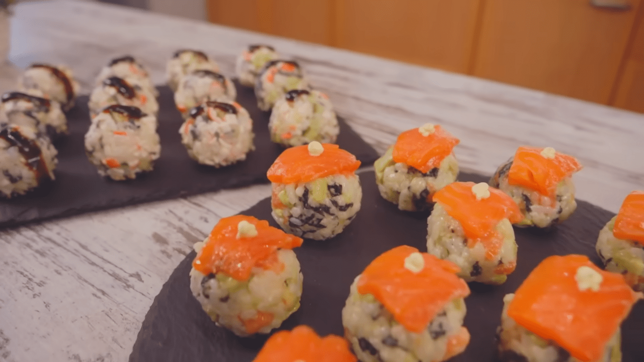 Експерти розповіли, як швидко приготувати три види "лінивих" суші вдома