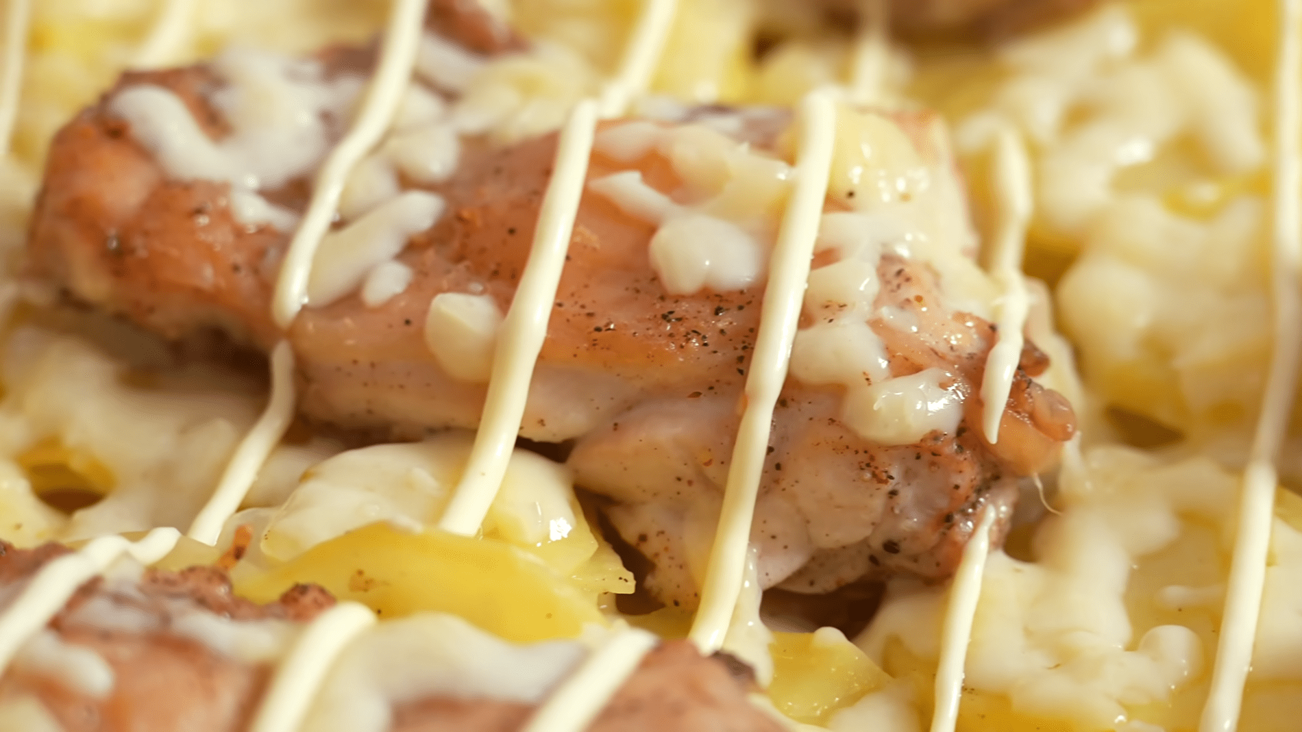 Експерти розповіли, як приготувати ароматну страву з картоплі та курки