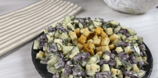 Кулінари порадили цікавий святковий салат з квасолею та огірками