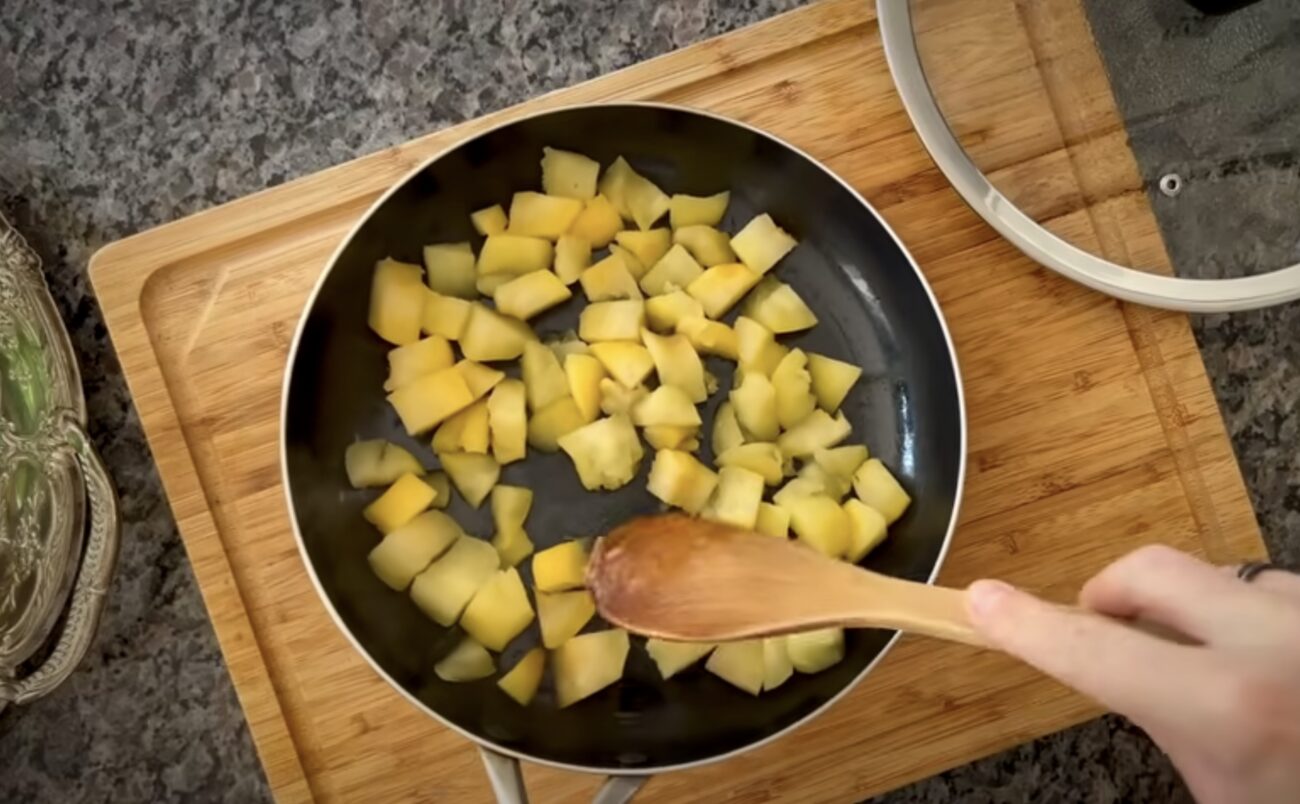 Господині поділилися рецептом вишуканого десерту з двох інгредієнтів