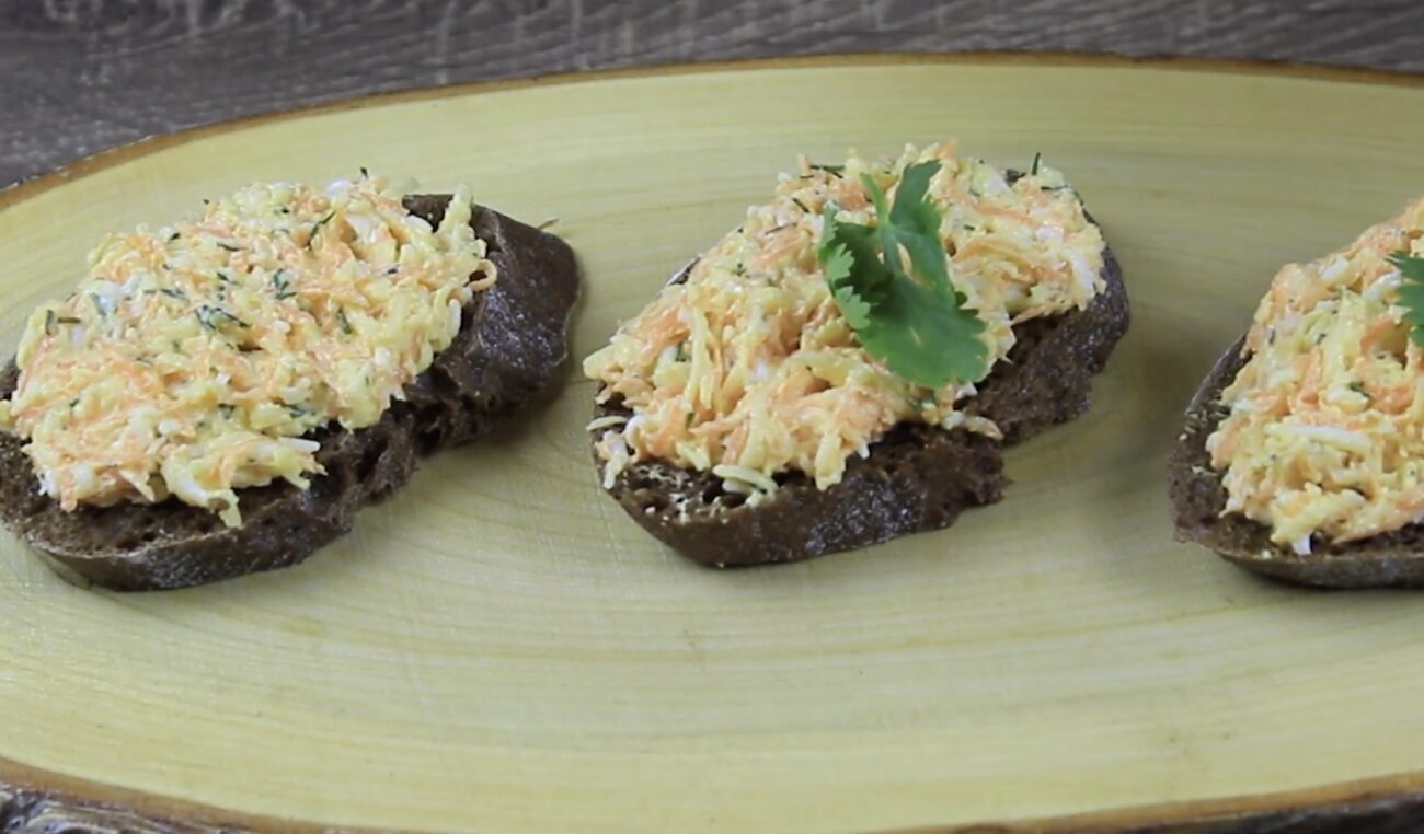 Кулінари поділилися універсальним рецептом начинки для приготування закусок Кулінари поділилися універсальним рецептом начинки для приготування закусок