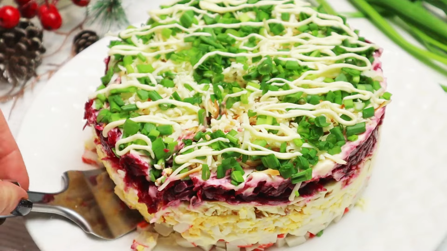 Експерти розповіли, як приготувати смачний салат з крабовими паличками