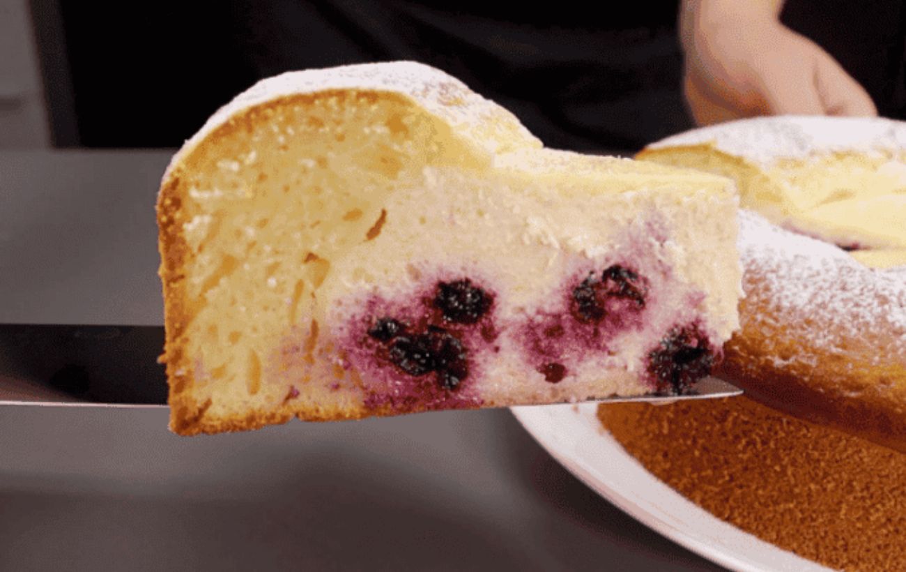 Кулінари розповіли, як просто та швидко приготувати смачний десерт із кисломолочного сиру